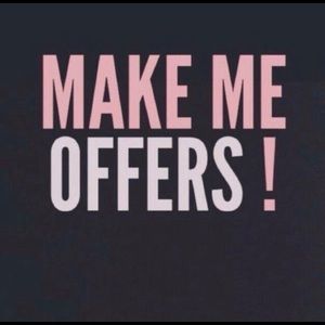 Accepting all reasonable offers! 💕 💕